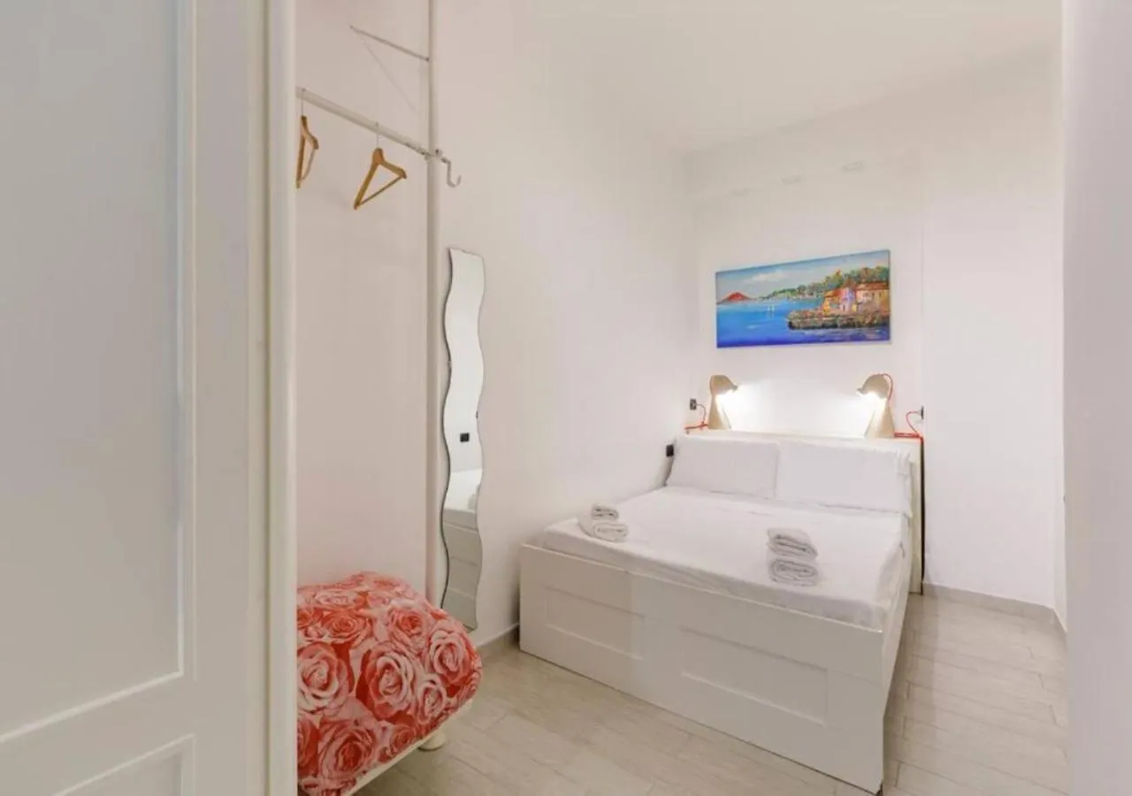 Apartment Duomo Napoli Italien
