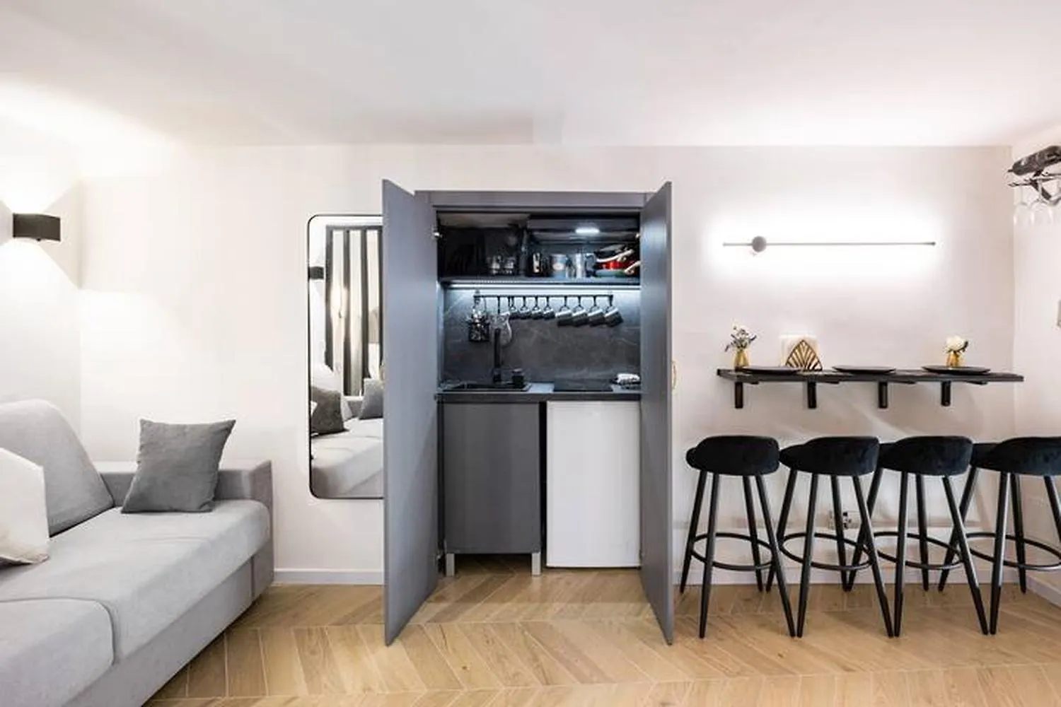 Apartment Duomo Naples Italy